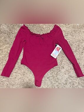 Celebrity Pink Puff Long Sleeve Bodysuit Size: XXL